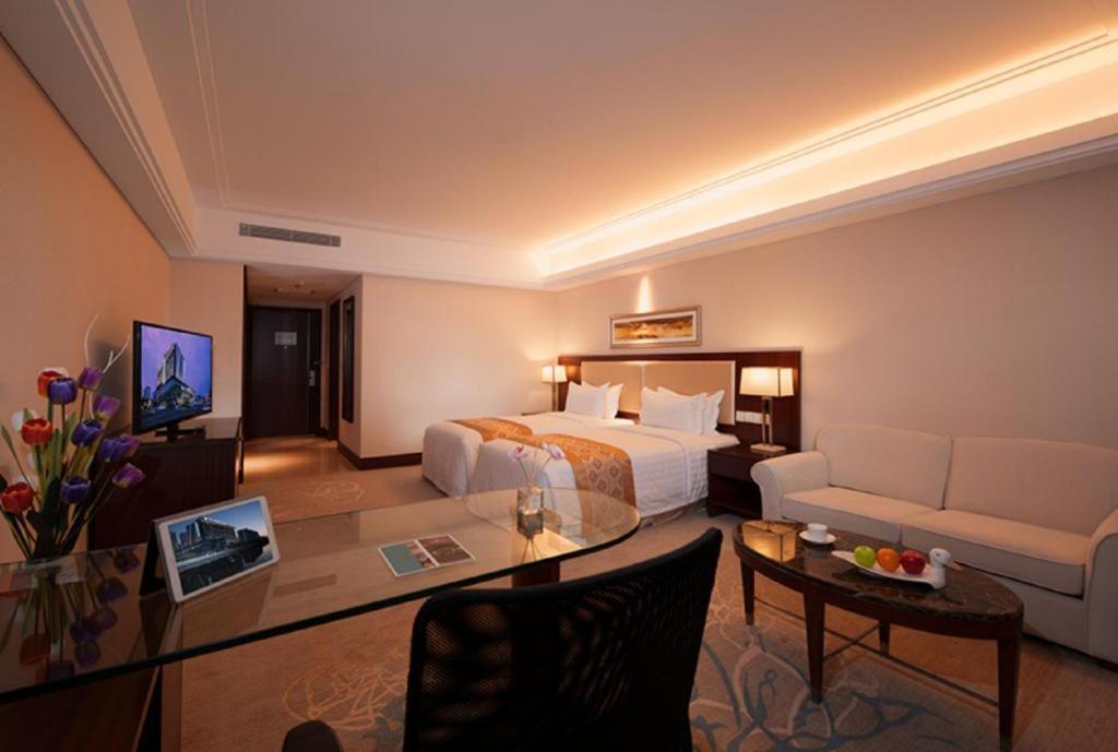 Shuguang International Hotel Kunshan Куньшань Екстер'єр фото